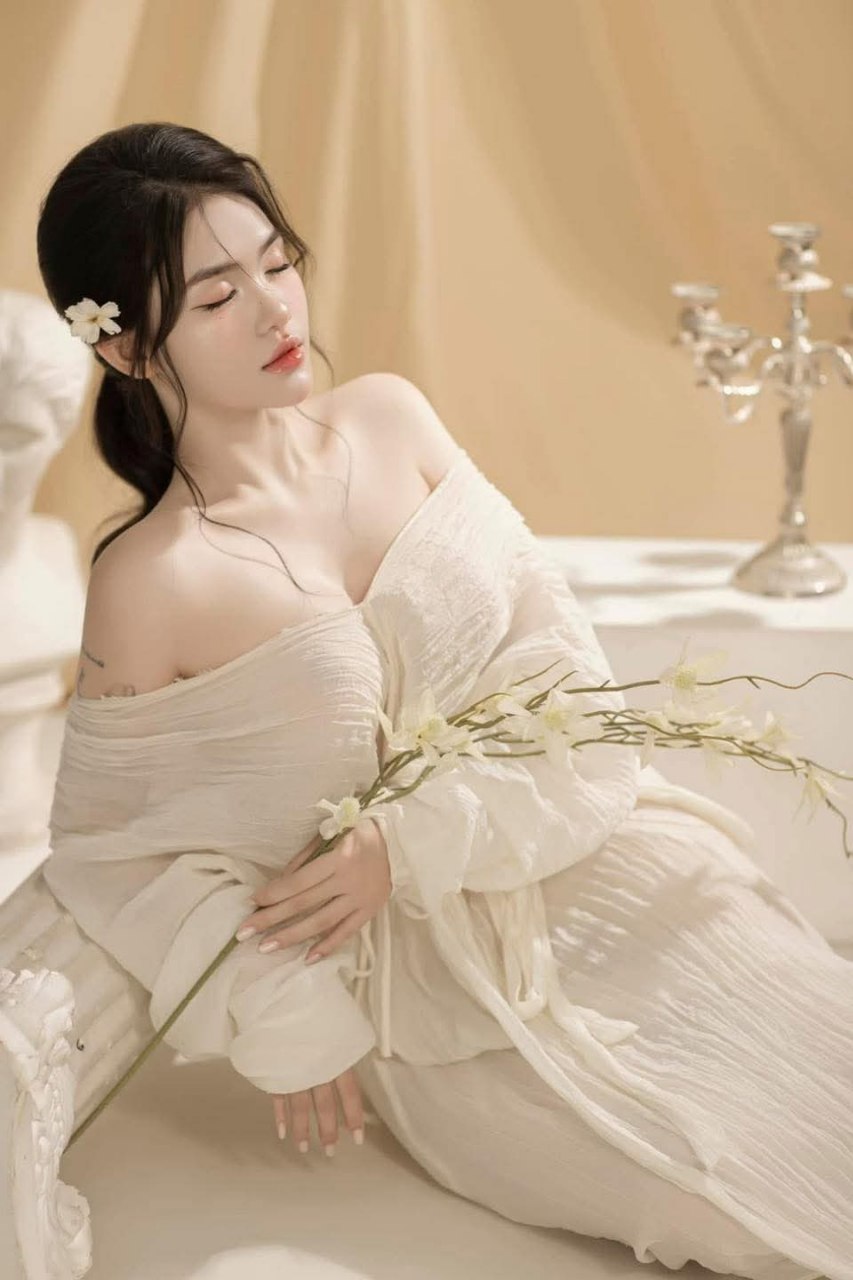 LUNS-151 Góa phụ làm nhục giao phối